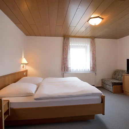 Landgasthof Adler 2* Utzmemmingen